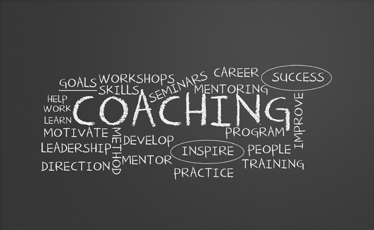 32 Career Experts to Follow on Twitter